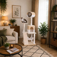 Produktbild von belviona Katzenkratzbaum mit Höhle, Hängematte, Treppe und Liegeplattform in Beige/Weiß, 133 cm