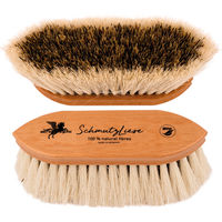 Produktbild von Bense & Eicke SchmutzLiese Wurzelbürste für Pferde aus Naturfasern 200 x 59 mm - 1 Stk.