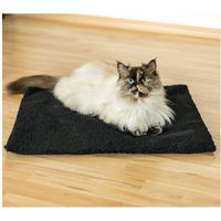 Produktbild von Bestlivings Selbstheizende Thermodecke aus Polyester für Hunde und Katzen mit Reißverschluss Schwarz