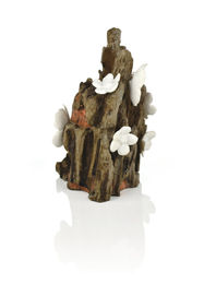 biOrb Blumen Ornament Figur und Höhle mit weißem Baumstamm für Süßwasser- und Meerwasseraquarien – Bild 1 von 4