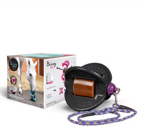 Bizzy Horse Salzleckstein Spielzeug für Pferde in Schwarz oder Braun aus Nylon - 847 g – Bild 1 von 9