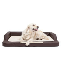 Produktbild von Bjird Orthopädisches Hundebett mit Memory Foam aus Kunstleder S Braun/Beige