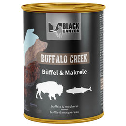 Produktbild von Black Canyon Nassfutter für ausgewachsene Hunde Büffel und Makrele 6 x 820 g