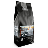 Produktbild von Black Canyon Trockenfutter Senior Truthahn und Lachs getreidefrei 5kg