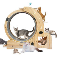 Produktbild von Blossom Katzenlaufrad XXL aus Holz mit extra langen Pedalen für erwachsene Katzen