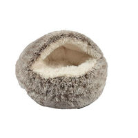 Produktbild von Bobby Poilu Katzenbett aus Kunstfell für Katzen und Hunde Beige Größe S