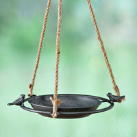 Produktbild von Boltze Vogeltränke Jackson aus Metall zum Aufhängen mit Dekovögeln Durchmesser 25 cm - 1 Stk.