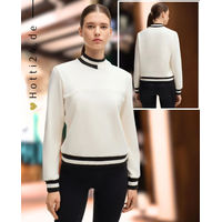 Produktbild von BOSS Equestrian Sweatshirt Kim Soft Cream Beige Weiß