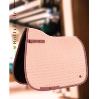 Produktbild von BR Dressurschabracke Isabeau Coral Almond