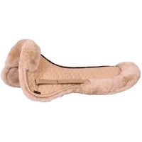 Produktbild von BR Equitation Sattelpad für Pferde aus Schafsfell in Beige