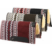 Produktbild von Brad Ren's Navajo-Pferdesatteldecke mit Schafwolle in Schwarz oder Bunt