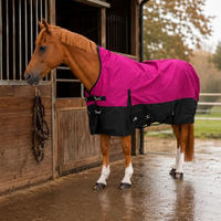 Produktbild von Brama-West Elodie Regendecke Pferdedecke 1200D High Neck mit Fleece-Futter Raspberry/Schwarz Gr. 135 cm