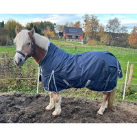 Produktbild von Brama-West Winterdecke Nell für Pferde mit Highneck, wasserdicht und reißfest, 1680D, 50g Füllung, Blau, 125 cm