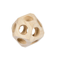 Produktbild von Breker Holz Futterball Natur Knabberspielzeug zum Foraging