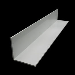 Produktbild von Breker Winkel aus Kunststoff in Weiß 6 x 6 cm