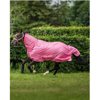 Produktbild von Bucas Fliegendecke Freedom für Pferde in Rosa aus Polyester