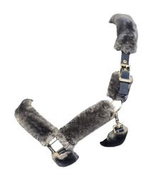 Bucas Show-Line Full Fur Halfter für Pferde mit Plüschbeschlag in Navy/Grau – Bild 1 von 3