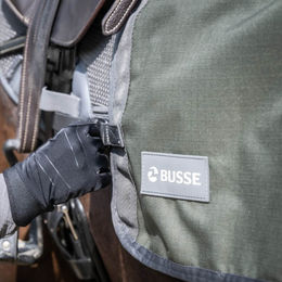 Busse Rain FX Ausreitdecke Regendecke Deep Olive 135 – Bild 1 von 2