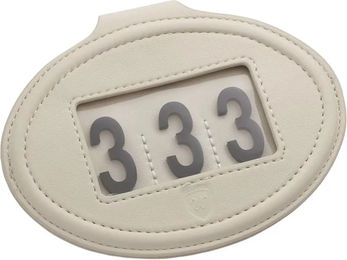 Produktbild von By Wilton Reitnummernhalter Pin aus Kunststoff Medium in Schwarz Weiß oder Beige