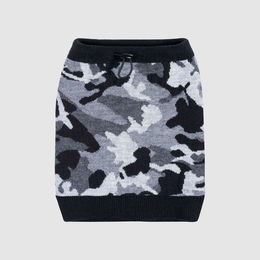 Produktbild von Canada Pooch Hundeschal Northern Knit Snood Black Camo