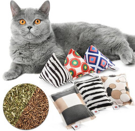 Produktbild von Canadian Cat Company Katzen Schmusekissen Set mit Katzenminze & Baldrian