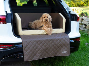 Produktbild von CopcoPet Tier-Autobett Autohundebett Mocca 70 x 55 cm mit Viscoschaumstoff