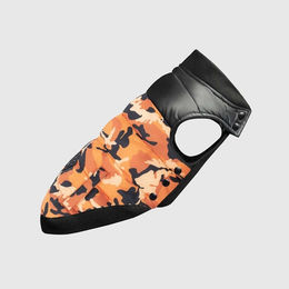 Produktbild von Canada Pooch Hundeweste Summit Stretch Fleece Orange Camo wasserabweisend