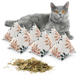 CanadianCat Company 6er Set Schmuse-Pyramide XL Katzenkissen mit Katzenminze bunt – Bild 1 von 5