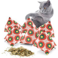 Produktbild von CanadianCat Company 6er Set Schmuse-Pyramide XL Reggae Dot Katzenkissen mit Katzenminze
