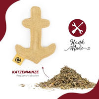 Produktbild von CanadianCat Company Katzenkissen aus Leder mit Katzenminze Beige