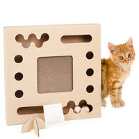 Produktbild von CanadianCat Company Kratzpappe Toby Kratzkarton für Katzen Braun 34x34x4cm