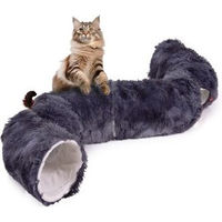 Produktbild von CanadianCat Company Otis XXL Katzentunnel Donut mit Liegekissen aus Plüsch Grau
