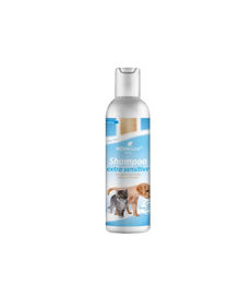 Produktbild von Canina NovaGard Green Shampoo Extra Sensitive für Hunde zur Beruhigung von Haut und Fell 200 ml