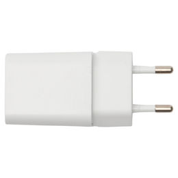 Produktbild von Catit PIXI Ersatz-USB-Adapter für Trinkbrunnen in Weiß