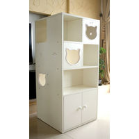 Produktbild von CatS Design Kratzbaum XXL aus Holz mit Katzenhöhle und Mini Schrank in Weiß