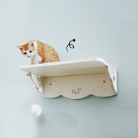 Produktbild von CatS Design XXL Katzen Wandkletterwand aus Holz mit Kratzmatte und Wandliege F1 in Beige oder Weiß