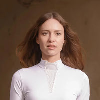 Produktbild von Cavalliera Ariosa Reitshirt Damen Polo mit V-Ausschnitt Weiß