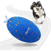 Produktbild von CHEERBLE WICKED RUGBY Quietschspielzeug für Hunde in Royal Blue