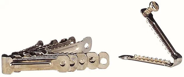 Produktbild von Chick'A Flügelklammern aus Metall für Hühner in Silber