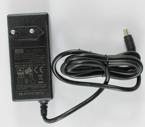 Produktbild von Chihiros Netzteil für Aquarienbeleuchtung LED-Leiste 36V-1A Schwarz