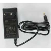 Produktbild von Chihiros Netzteil für Aquarienbeleuchtung LED-Leiste 36V-1A Schwarz
