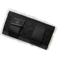 Produktbild von Christ Kinnkettenschoner aus Lammfell für Pferde in Schwarz-Natur 7 x 14 cm