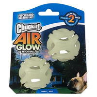 Produktbild von Chuckit Air Glow Fetch Ball S Phosphoreszierender Hundeball in Weiß und Grün 2er Pack - 2 x 5 cm