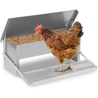 Produktbild von Clanmacy Automatischer Futterspender aus Aluminium mit Deckel für Hühner und Wildvögel in Silber - 5 kg