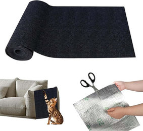 Coonoor Kratzmatte für Katzen als selbstklebender Kratzschutz aus Vliesstoff und Polyester in Schwarz – Bild 1 von 5