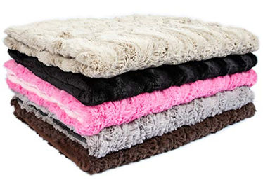 CopcoPet Autoschondecke aus Fleece für Hunde in Braun – Bild 1 von 2