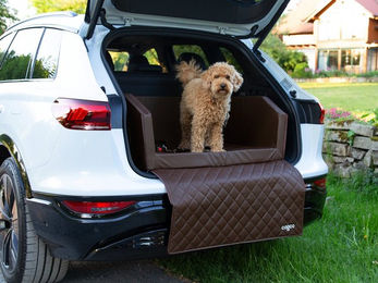 CopcoPet Hund Autositz Reisebett aus Kunstleder wasserabweisend Braun – Bild 1 von 5