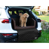 Produktbild von CopcoPet Hundebox und Kofferraumschutz mit Ladekantenschutz und Anschnallsystem aus Kunstleder Braun/Schwarz 70x55x38cm