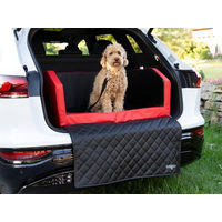 Produktbild von CopcoPet Hundebox und Kofferraumschutzmatte aus Kunstleder mit Ladekantenschutz und Anschnallsystem Rot/Schwarz
