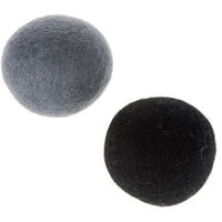 Produktbild von Cosma Wollbälle zum Spielen Grau und Schwarz 4er Set - 2 x 2 Stk.